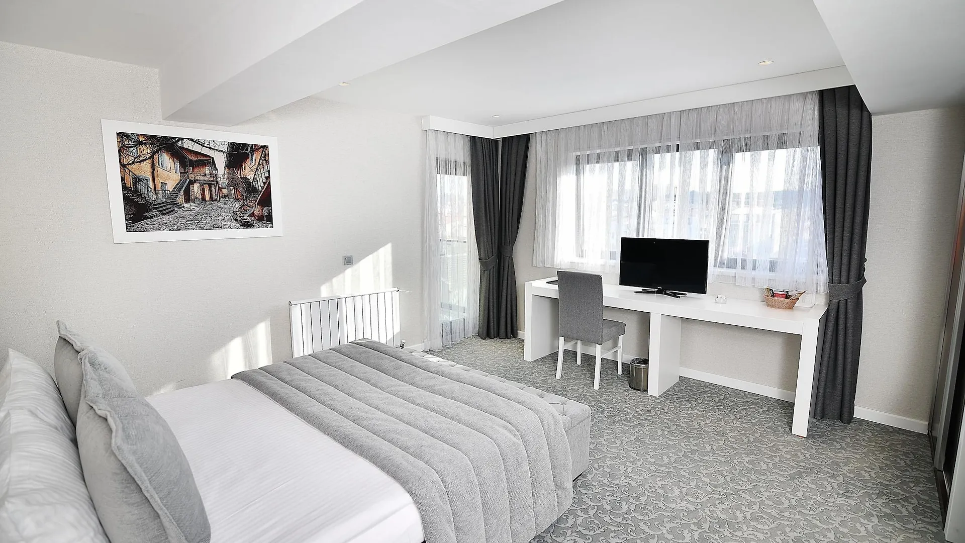 Guevenay Business Hotel Ankara 4*,